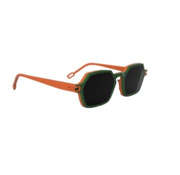 Bold orange and green hexagonal sunglasses, featuring a modern and vibrant design, winner of the SILMO d'Or 2022 in the category CHILDREN