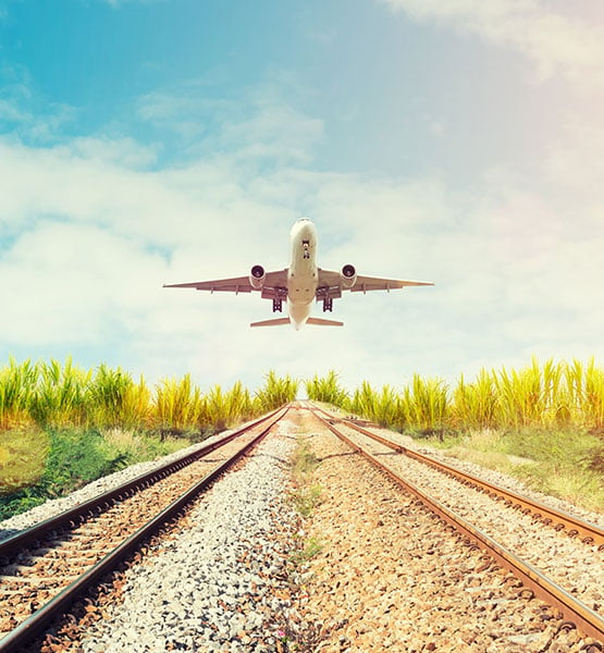 Un avion en train d'attérir